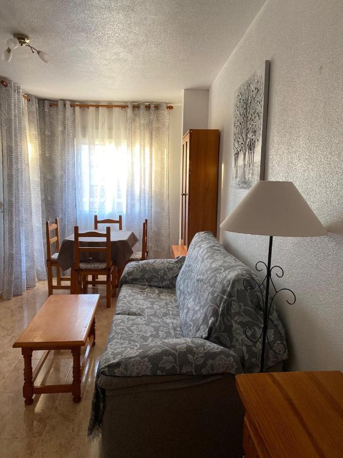 Apartamento Caballero De Rodas Torrevieja Exterior photo